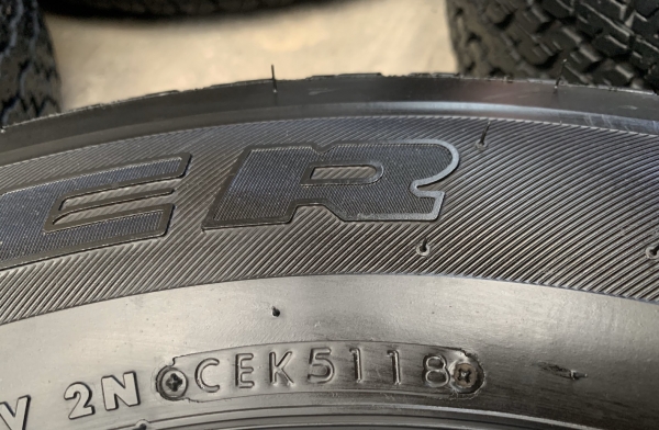 ล้อแม็ก 6รู114 Nissan Navara NP300 ขอบ 16 พร้อมยาง 205R16 Bridgestone ปลายปี 18