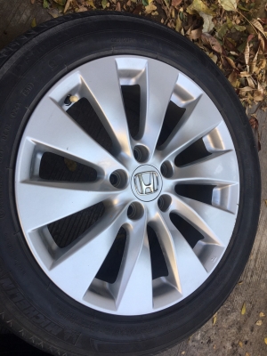 ล้อแม็ก Honda Accord G9 ขอบ 17 ยางมิชเชอลิน 225/50/17 ปี 17 ล้อแม็ก Honda Accord G9 ขอบ 17 ยางมิชเชอลิน 225/50/17 ปี 17