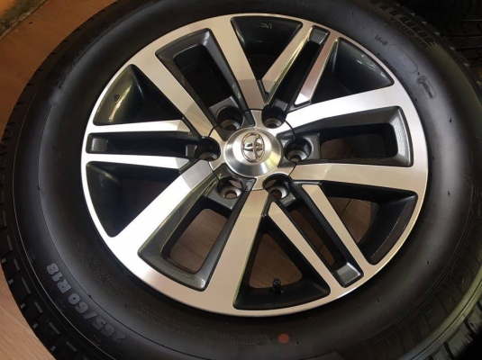 แม็กซ์ป้ายแดง Toyota Fortuner 2019 พร้อมยาง Michelin 265/60/18 ปี 19 แม็กซ์ป้ายแดง Toyota Fortuner 2019 พร้อมยาง Michelin 265/60/18 ปี 19