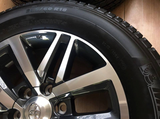 แม็กซ์ป้ายแดง Toyota Fortuner 2019 พร้อมยาง Michelin 265/60/18 ปี 19