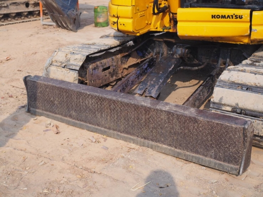 360,000 บาท KOMATSU pC50UU-2 360,000 บาท KOMATSU pC50UU-2