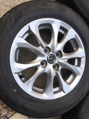ล้อแม็กซ์ Mazda 2 ขอบ 15 พร้อมยาง Dunlop 185/65/15 ปี 17 ล้อแม็กซ์ Mazda 2 ขอบ 15 พร้อมยาง Dunlop 185/65/15 ปี 17