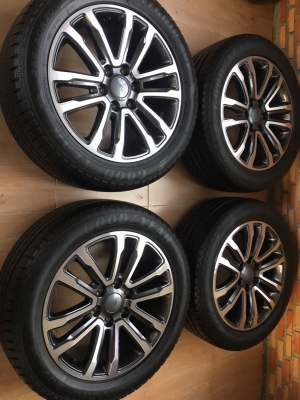 แม็กซ์ป้ายแดง Ford EV ขอบ 20 พร้อมยาง Goodyear 265/50/20 ปี 18