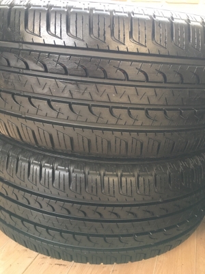 แม็กซ์ป้ายแดง Ford EV ขอบ 20 พร้อมยาง Goodyear 265/50/20 ปี 18 แม็กซ์ป้ายแดง Ford EV ขอบ 20 พร้อมยาง Goodyear 265/50/20 ปี 18