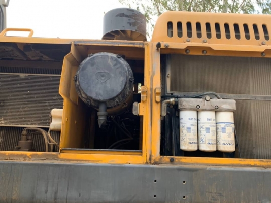 ขาย 1,290,000 VOLVO BC460BLC PRIME ไฟฟ้าครบ เครื่องดี ปั๊มแรง เอวแน่น ช่วงล่างดี รถพร้อมใช้งาน รถอยู่ กทม. 090-772-3710 090-772-3708
