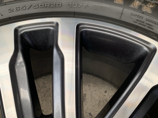 ล้อแม็ก Ford Everest ขอบ 20 พร้อมยาง 265-50-20 GoodYear ปี 18