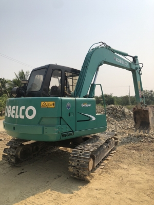 ลดเหลือ 450,000 KOBELCO SK60-3 ช่วงล่างสวย ระบบดี พร้อมใช้งาน