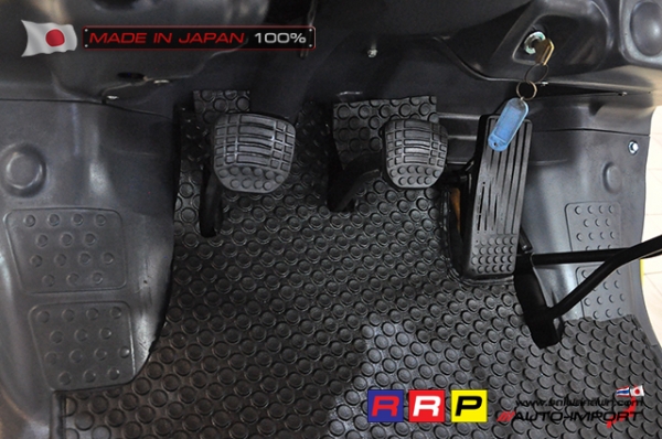 ขายรถโฟล์คลิฟท์มือสอง KOMATSU รุ่น FG25C-15-574620 นำเข้าจากประเทศญี่ปุ่น 100\% ไม่เคยใช้งานในไทย