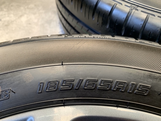 ล้อแม็กป้ายแดง Mazda 2 ขอบ 15 สีดำ มิดไนท์ พร้อมยางป้ายแดง 185-65-15 Dunlop ปี 19 สวยกริ๊บ