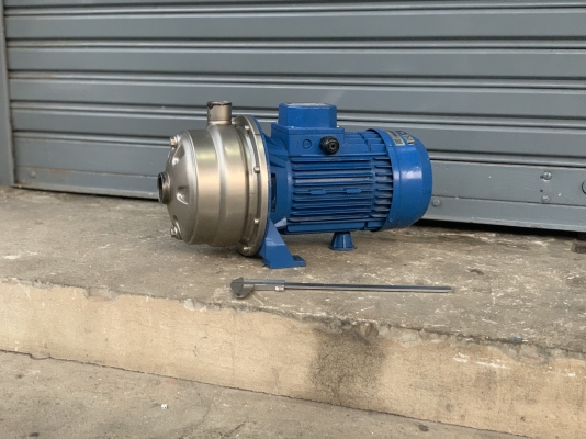 ขายปั๊มน้ำหอยโข่งหัวสแตนเลสใบพัด 2ชั้น Ebara 2HP. 380V made in Italy รุ่นแรงดันสูง สภาพสวยเดิมๆ หมุนนิ่ม พร้อมใช้งาน