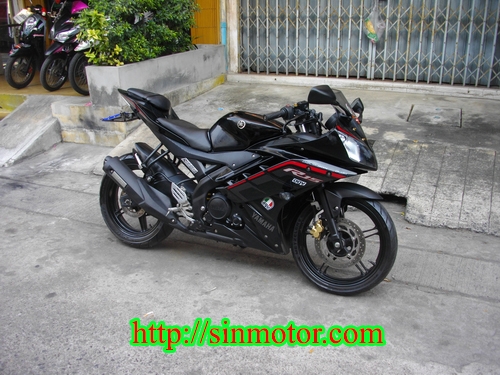 ขาย YAMAHA YZF-R15 150cc.หัวฉีด สวยหรู เครื่องดีเยี่ยม ประกันศูนย์5ปี ราคา 32500 บาท