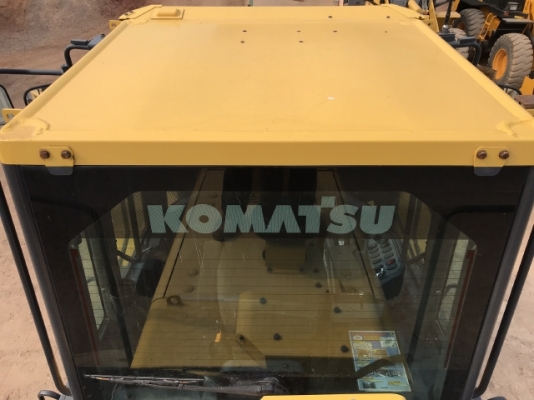 ขายรถตักล้อยาง KOMATSU WA380-6 ปี 2013 นำเข้าเองจากญี่ปุ่น สภาพสวยพร้อมใช้งาน มีVDOการทำงานครับ