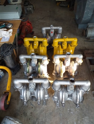 ขายปั๊มไดอะแฟรม Versa-matic USA. ดูดเคมี ดูดของเหนียว ดูดอาหาร ขนาด 1.5นิ้ว **ของใหม่ไม่เคยใช้งาน** มี 7ตัวครับ ราคาตัวละ 12,000 บาท ขายปั๊มไดอะแฟรม Versa-matic USA. ดูดเคมี ดูดของเหนียว ดูดอาหาร ขนาด 1.5นิ้ว **ของใหม่ไม่เคยใช้งาน** มี 7ตัวครับ ราคาตัวละ 12,000 บาท