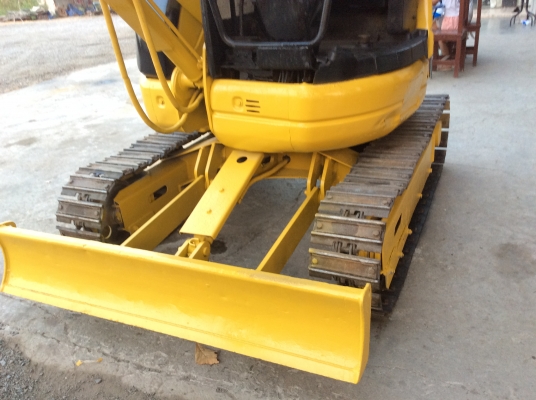 รถแบ็คโฮ KOMATSU PC20