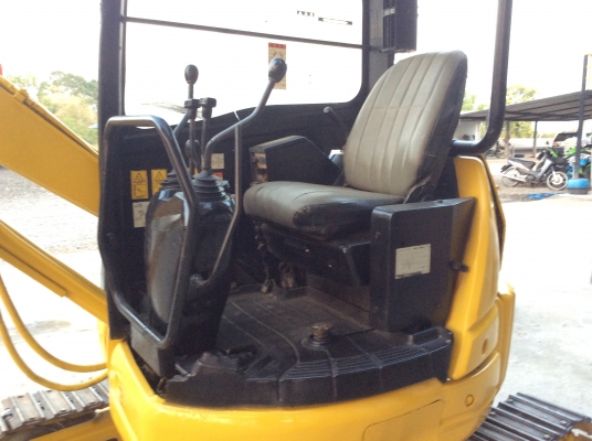 รถแบ็คโฮ KOMATSU PC20