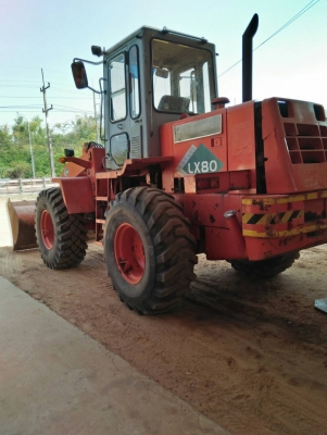 รถตัก ฮิตาชิLX80 เก่านอก สภาพพร้อมใช้ บุ๊งกี๋ 1คิว รถตัก ฮิตาชิLX80 เก่านอก สภาพพร้อมใช้ บุ๊งกี๋ 1คิว