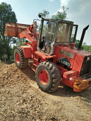 รถตัก ฮิตาชิLX80 เก่านอก สภาพพร้อมใช้ บุ๊งกี๋ 1คิว รถตัก ฮิตาชิLX80 เก่านอก สภาพพร้อมใช้ บุ๊งกี๋ 1คิว