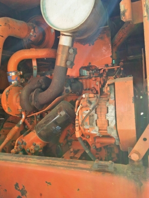 รถตัก ฮิตาชิLX80 เก่านอก สภาพพร้อมใช้ บุ๊งกี๋ 1คิว รถตัก ฮิตาชิLX80 เก่านอก สภาพพร้อมใช้ บุ๊งกี๋ 1คิว