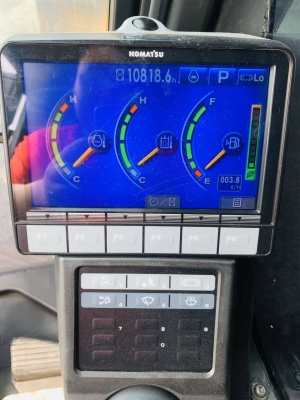 KOMATSU 200-8LC MO บูมยาว16เมตรแท้ จากศูนย์ ใช้งานหมื่นช.มเศษเอกสารแจ้งจำหน่าย