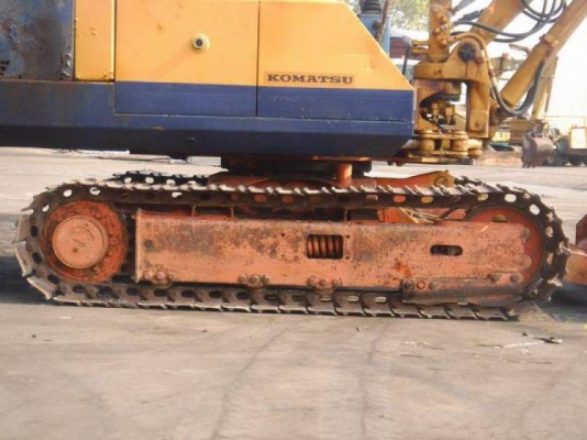 Komatsu pc20-5   สนใจ 081 447 6569