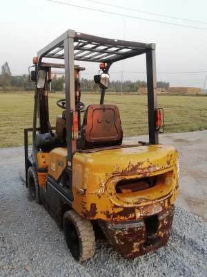 Komatsu fg18lc-16 Komatsu fg18lc-16