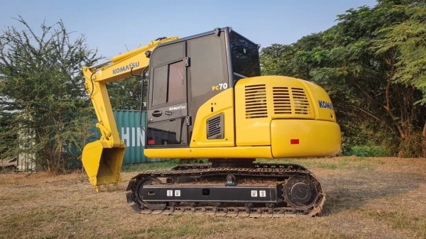Komatsu PC70-8รถใหม่ป้ายแดงใช้งาน 10,000ช.ม รถสวยเครื่องปั้ม เอวแน่น ช่วงล่างเต็ม เอกสารชุดแจ้งจำหน่