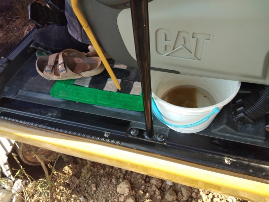 CAT320D2 รถทำงาน6,500ชม.เครื่องดีปั้มแน่น โซ่ดีเฟลมสวย เอกสารอิกวอย ราคาต่อรองได้นิดหน่อย คอม20,000 CAT320D2 รถทำงาน6,500ชม.เครื่องดีปั้มแน่น โซ่ดีเฟลมสวย เอกสารอิกวอย ราคาต่อรองได้นิดหน่อย คอม20,000