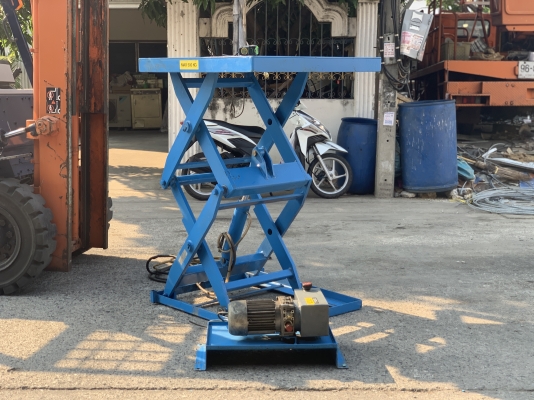 ขาย X-Lift table 500Kg. แบบไฟฟ้า 380V สภาพสวยใหม่มาก อุปกรณ์ครบ ยกสูงได้ 120เซนติเมตร ต่อระบบไฟ เติมน้ำมันใช้งานได้เลยครับ ดัดแปลงใช้งานได้หลากหลาย ขาย X-Lift table 500Kg. แบบไฟฟ้า 380V สภาพสวยใหม่มาก อุปกรณ์ครบ ยกสูงได้ 120เซนติเมตร ต่อระบบไฟ เติมน้ำมันใช้งานได้เลยครับ ดัดแปลงใช้งานได้หลากหลาย