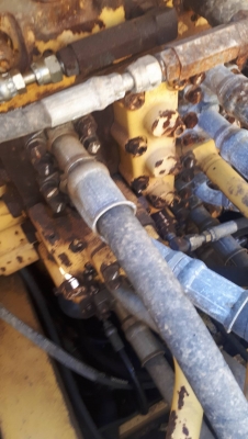 KOMATSU PC200-7 เอกสารเล่มทะเบียน สภาพสวยพร้อมใช้งาน