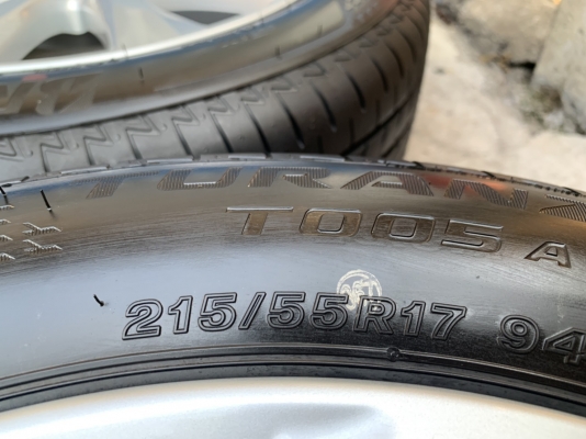 ล้อแม็กป้ายแดง Toyota Camry รุ่นใหม่ล่าสุด ขอบ 17 พร้อมยางป้ายแดง 215-55-17 Bridgestone ปลายปี 19 สวยกริ๊บ