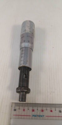 ตัวละ 220 บ.ส่งถึงบ้านฟรี โทร 083-2000058 LINE ID: line832923 ไมโครมิเตอร์ชนิดดันเลื่อนเข้า - ออก ยึดติดกับเครื่องจักรเพื่อปรับได้อย่างละเอียด ระยะทำงาน 0 - 25 มม. ความละเอียด 0.01 มม.