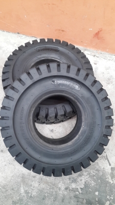ขายยางลม รถยกโฟล์คลิฟท์ ขนาด 600-15 ,28×9-15 , 700-12 ,650-10,600-9 ติดต่อ 0844596195 เหมี๋ยวค่ะ ขายยางลม รถยกโฟล์คลิฟท์ ขนาด 600-15 ,28×9-15 , 700-12 ,650-10,600-9 ติดต่อ 0844596195 เหมี๋ยวค่ะ