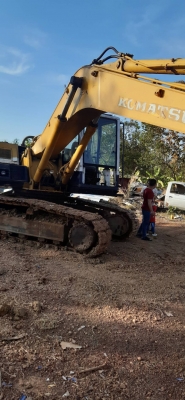 มีVDO KOMATSU PC200-5 รถทำงานปกติ โซ่ใหม่2ข้าง ไฟฟ้าตัด ระบบดี เอกสารซื้อขายราคา400,000ต่อรองคอมนอก10,000
