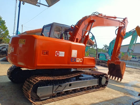 ขายHITACHI EX120-5 เก่านอกแท้  สภาพสวย มีลายแย๊ก...พร้อมใช้  โทร 089-3818694 จ๊อย