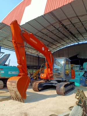 ขายHITACHI EX120-5 เก่านอกแท้  สภาพสวย มีลายแย๊ก...พร้อมใช้  โทร 089-3818694 จ๊อย