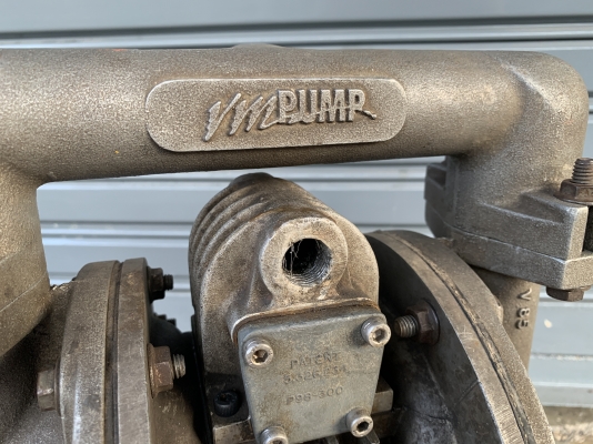 ขายปั๊มไดอะแฟรม Versa-matic USA. ดูดเคมี ดูดของเหนียว ดูดอาหาร ขนาด 1นิ้ว โครงสร้างอลูมิเนียม สภาพดี พร้อมใช้งาน ราคา 6,000 บาท ขายปั๊มไดอะแฟรม Versa-matic USA. ดูดเคมี ดูดของเหนียว ดูดอาหาร ขนาด 1นิ้ว โครงสร้างอลูมิเนียม สภาพดี พร้อมใช้งาน ราคา 6,000 บาท