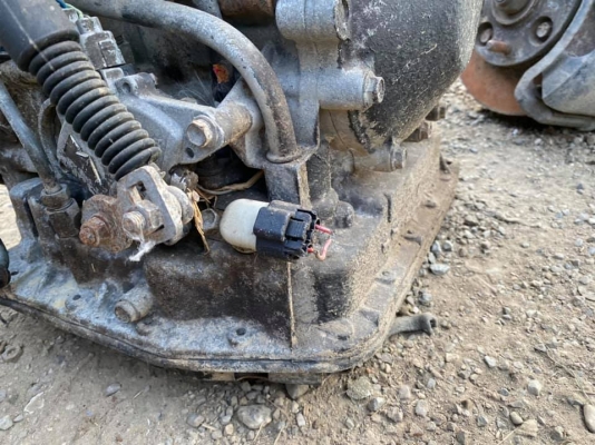 ขายเกียร์ AUTO 2 สาย TOYOTA ลูกละ 6,000 บาท ขายเกียร์ AUTO 2 สาย TOYOTA ลูกละ 6,000 บาท