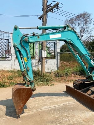 Kobelco SK40SR-3 มีลายหัวเจาะ นำเข้าจากญี่ปุ่น โทร. 080-6565422 (หนิง)