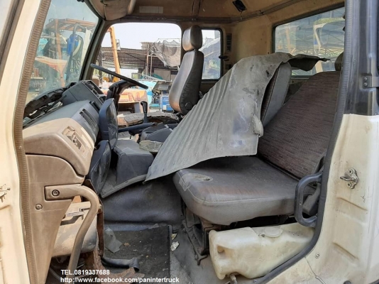 SALE CABIN NISSAN (UD บิ๊คทรัมป์/ริทรัมป์/หัวแท่น/หัวปลาวาฬ) - CKB536 หัวเก๋งรถบรรทุก 10ล้อ -10 ล้อหัวลาก /(เป็นหัวกว้าง(หัวนอก) /3ใบปัด /มีขาหลัง)