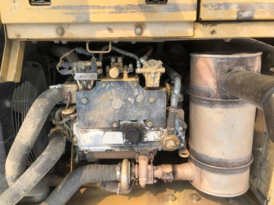 ขาย 950,000 CAT 315 D JAPAN เล่มทะเบียน ไฟฟ้าครบ เครื่องดี ปั้มแรง เอวแน่น ช่วงล่างเต็ม แอร์หนาว รถสวยพร้อมใช้งาน เอกสารพร้อมโอน รถอยู่ อ่างทอง 090-772-3710 090-772-3708