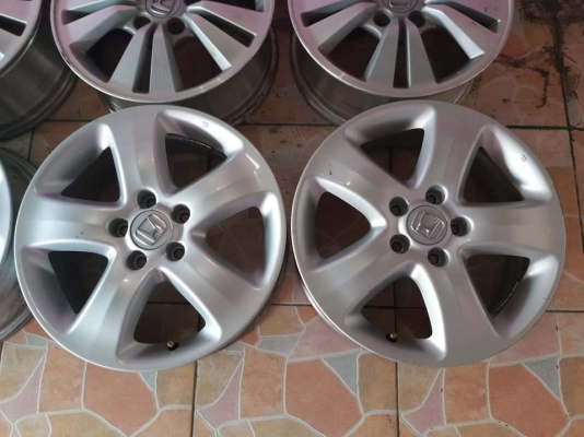 ขายเหมาล้อ Honda 2 ชุด Accord 16",CRV 17" ล้อสภาพดี ไม่มีซ่อม ไม่คด ไม่ดุ้ง มีริ้วรอยตามการใช้งาน ราคาขายทิ้ง ทั้งหมดนี้ 3500.-NET ขายเหมาล้อ Honda 2 ชุด Accord 16",CRV 17" ล้อสภาพดี ไม่มีซ่อม ไม่คด ไม่ดุ้ง มีริ้วรอยตามการใช้งาน ราคาขายทิ้ง ทั้งหมดนี้ 3500.-NET