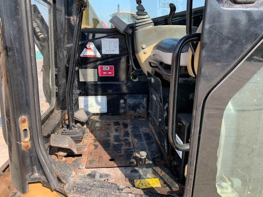 รถนอกขายถูก CAT 303SR ตู้เก๋ง นำเข้าจากญี่ปุ่น