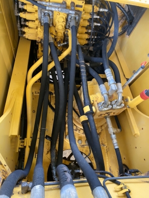 ขาย!! &gt;&gt;&gt; Komatsu PC200 รุ่น 8 พร้อมลุยงาน เอกสารเล่มทะเบียน &lt;&lt;&lt; เบอร์ติดต่อ 098-7155789 086-4631102