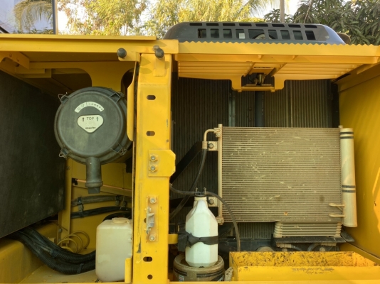 ขาย!! &gt;&gt;&gt; Komatsu PC200 รุ่น 8 พร้อมลุยงาน เอกสารเล่มทะเบียน &lt;&lt;&lt; เบอร์ติดต่อ 098-7155789 086-4631102