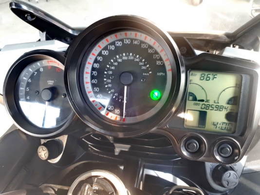 ขาย แลก เทิร์น fjr 1300 ปี 2010 ทะเบียนแท้