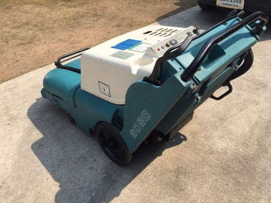 ขายรถทำความสะอาด ยี่ห้อ TENNANT รุ่น 6080 เก่าญี่ปุ่น พร้อมใช้งาน