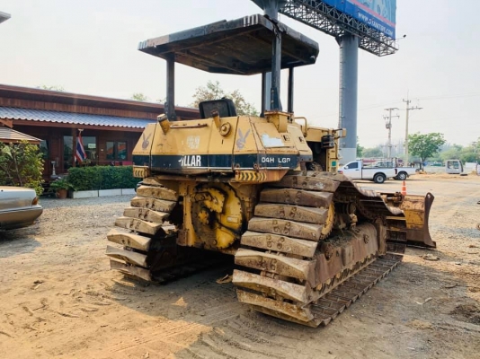 CAT D4H  เอกสารซื้อขาย ราคา 550,000 บาทตีนเป็ด ใบสวย โซ่หนา เครื่องดี เกียรดี รถพร้อมใช้งาน โทรหาที่เบอร์081-989-1989 หรั่งครับ