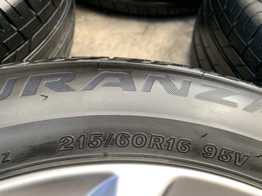 ล้อแม็ก 5รู114 Mazda CX3 ขอบ 16 พร้อมยาง 215-60-16 Bridgestone ปี 18 สภาพสวย