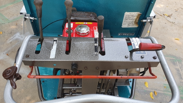 500 โล ดั้มไฮดรอลิค พร้อมใช้ รถบรรทุกแทรคยาง 500 โล ดั้มไฮดรอลิค พร้อมใช้ รถบรรทุกแทรคยาง