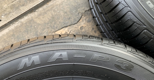 ยางใหม่ป้ายแดง 185-60-15 Maxxis ปี 20 สวยกริ๊บ ยางใหม่ป้ายแดง 185-60-15 Maxxis ปี 20 สวยกริ๊บ